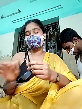 Snapshot of Sexy-Couple20 chatting on January 2025 07:46:01 PM Sexy-Couple20 online show from January 2025 07:46:01 PM