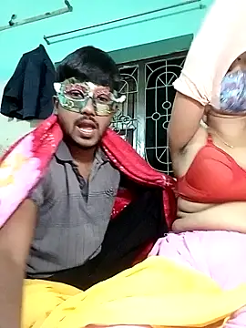 Snapshot of Sexy-Couple20 chatting on January 2025 08:25:01 PM Sexy-Couple20 online show from January 2025 08:25:01 PM