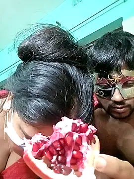 Snapshot of Sexy-Couple20 chatting on January 2025 11:35:02 PM Sexy-Couple20 online show from January 2025 11:35:02 PM