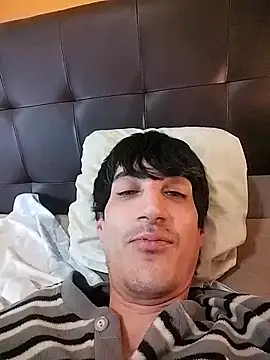 Snapshot of moutt99 chatting on January 2025 11:34:02 AM moutt99 online show from January 2025 11:34:02 AM