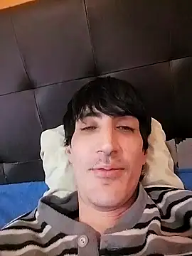 Snapshot of moutt99 chatting on January 2025 10:29:02 AM moutt99 online show from January 2025 10:29:02 AM