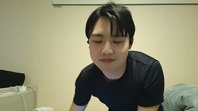 Snapshot of nunnun00 chatting on February 2025 06:49:02 AM nunnun00 online show from February 2025 06:49:02 AM