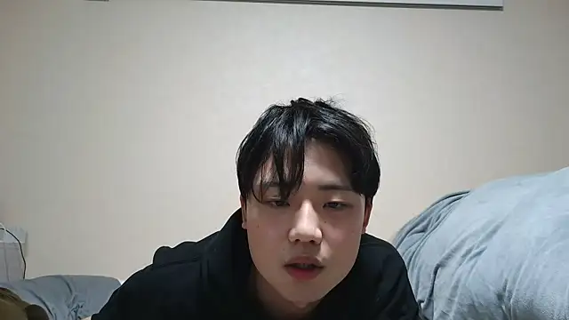 Snapshot of nunnun00 chatting on February 2025 12:24:01 PM nunnun00 online show from February 2025 12:24:01 PM