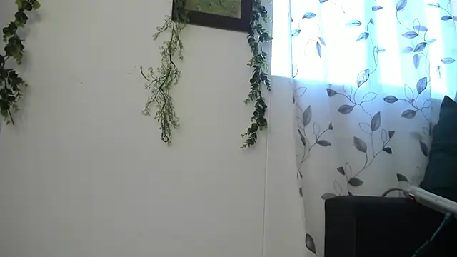 Snapshot of Sophiaa_Gomez chatting on December 2025 11:37:01 AM Sophiaa Gomez online show from December 2025 11:37:01 AM