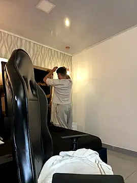 Brad Summer online show from November 2025 05:42:01 PM