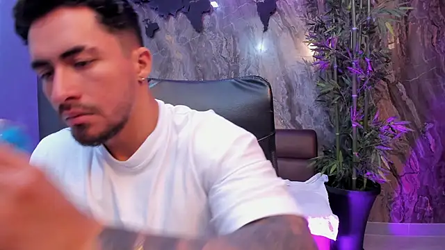 Brad Summer online show from December 2025 05:53:01 PM