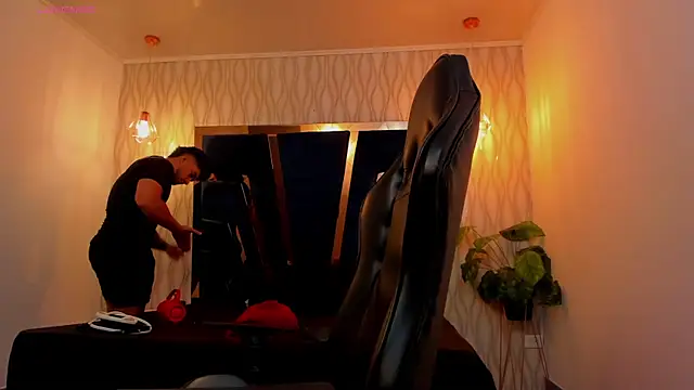 Brad Summer online show from April 2026 11:41:01 PM