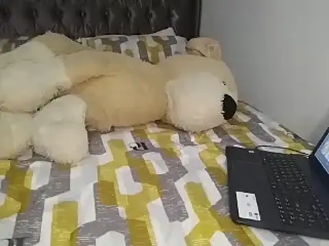 Snapshot of Chandy012 chatting on December 2025 12:21:01 PM Chandy012 online show from December 2025 12:21:01 PM