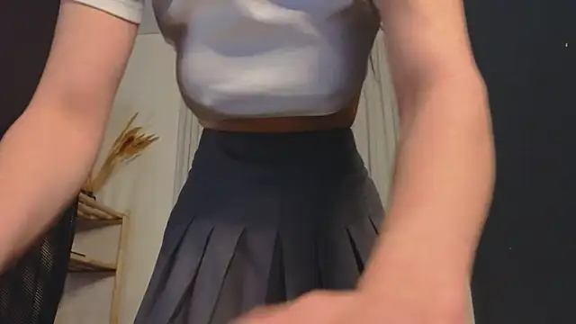 too sexxxy online show from March 2026 11:07:02 AM