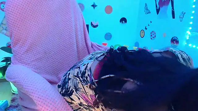 Snapshot of samy_love35 chatting on March 2025 09:56:01 AM samy love35 online show from March 2025 09:56:01 AM