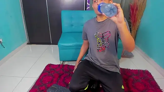 CoupleTwink12 online show from February 2025 08:58:01 PM