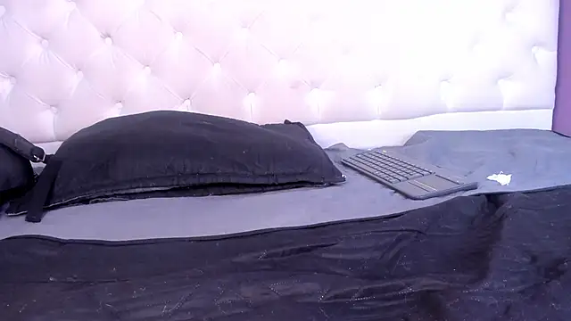 Snapshot of dalmonn_lennoxx chatting on February 2025 09:49:02 PM dalmonn lennoxx online show from February 2025 09:49:02 PM