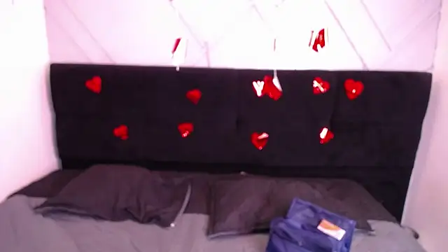 Snapshot of dalmonn_lennoxx chatting on February 2025 06:38:01 PM dalmonn lennoxx online show from February 2025 06:38:01 PM