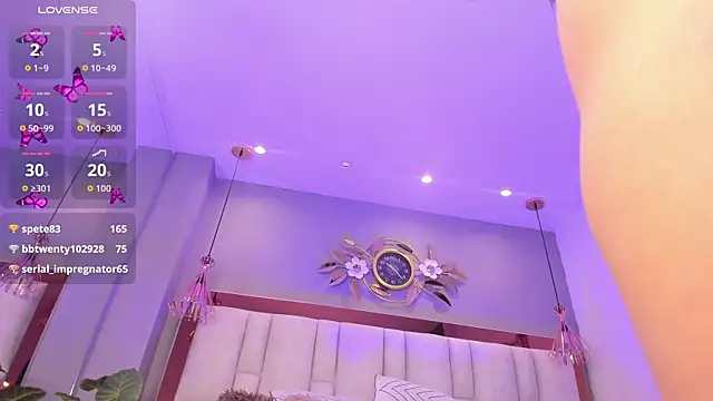 ArianaGolden online show from November 2025 03:21:01 PM