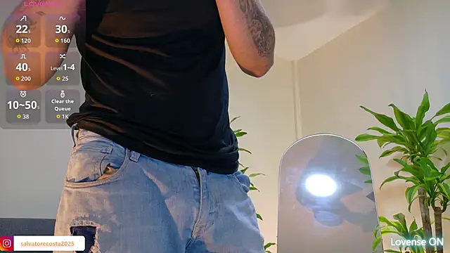 Snapshot of Salvatore_costa chatting on December 2025 02:19:01 AM Salvatore costa online show from December 2025 02:19:01 AM