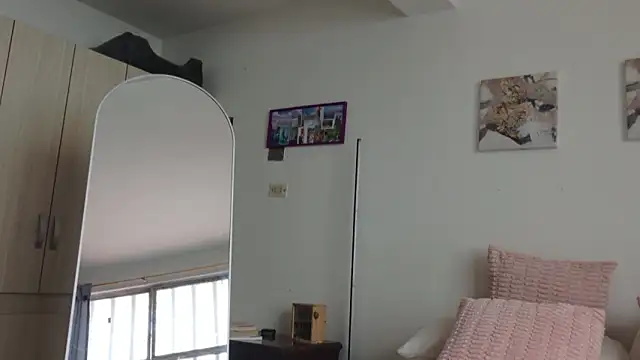 Andrewine89 online show from March 2026 07:07:02 PM