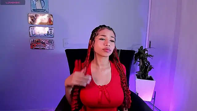 Curly915 online show from February 2025 02:03:02 AM