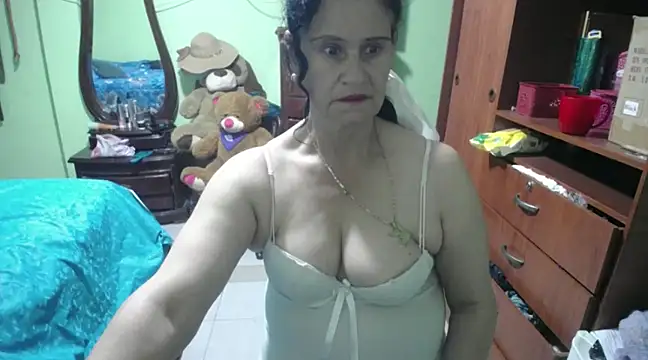 jazmin mature  online show from February 2025 11:42:02 AM