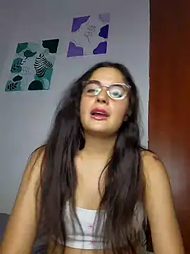 Snapshot of baaby-miiaa chatting on March 2025 01:04:01 PM baaby-miiaa online show from March 2025 01:04:01 PM