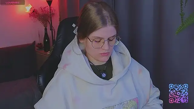  JessieVibes online show from May 2026 04:04:02 PM