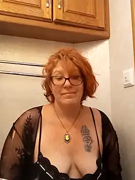 Velvet Hex online show from April 2026 06:46:01 PM