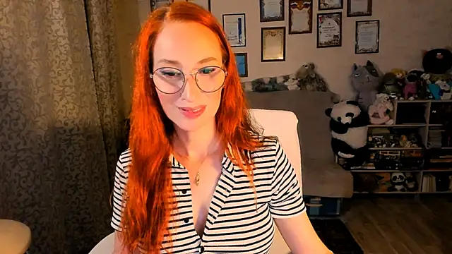 Snapshot of red_rocco chatting on November 2025 05:46:02 PM red rocco online show from November 2025 05:46:02 PM