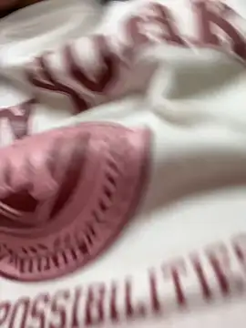 Miia Jazmin online show from January 2026 01:04:02 PM