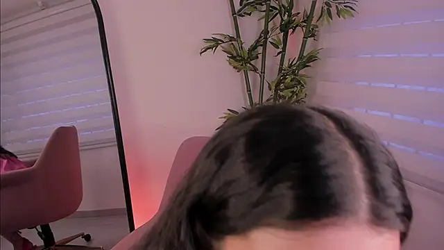 Snapshot of hannah_brady chatting on January 2025 09:07:01 PM hannah brady online show from January 2025 09:07:01 PM