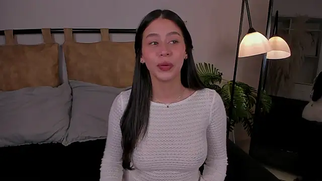 Snapshot of hannah_brady chatting on September 2025 10:45:02 PM hannah brady online show from September 2025 10:45:02 PM