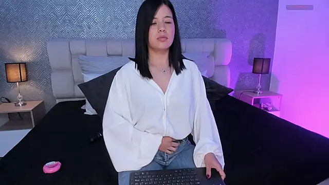 ah mara  online show from February 2025 03:10:02 PM