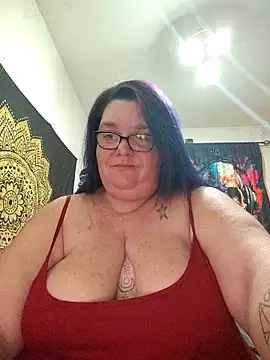 diosacurvy1984 online show from March 2026 11:22:02 PM