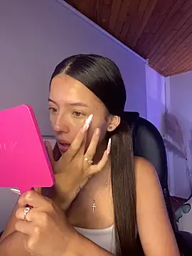 Sofia18 pinkk online show from April 2026 01:58:01 AM