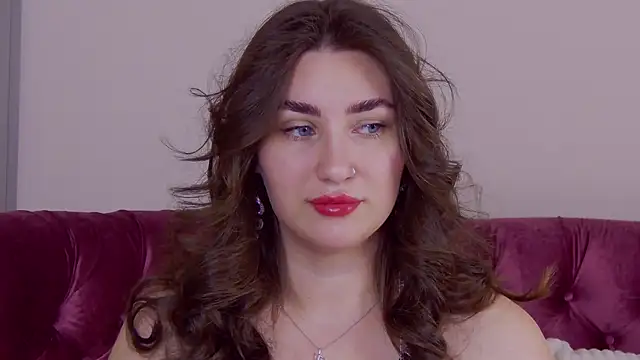 KiraBarlows online show from November 2025 08:41:01 PM