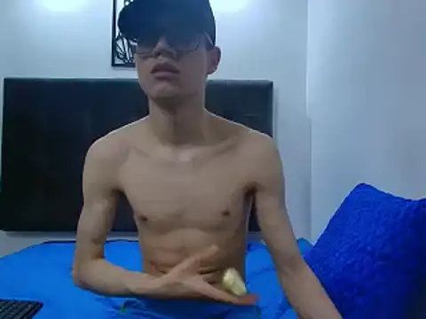 Snapshot of wolfandsky chatting on March 2025 08:51:02 PM wolfandsky online show from March 2025 08:51:02 PM