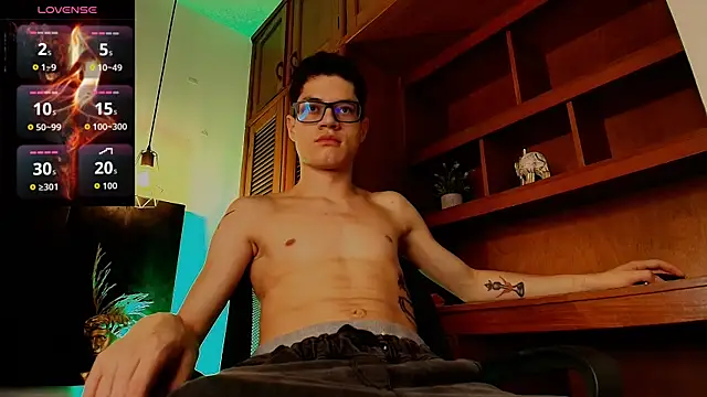 Snapshot of wolfandsky chatting on October 2025 11:41:02 AM wolfandsky online show from October 2025 11:41:02 AM