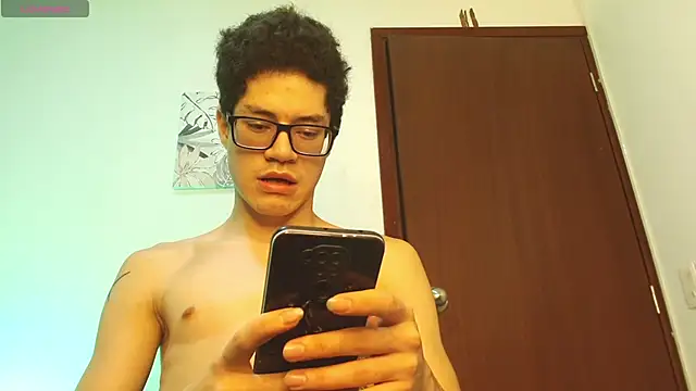 Snapshot of wolfandsky chatting on November 2025 12:23:02 PM wolfandsky online show from November 2025 12:23:02 PM