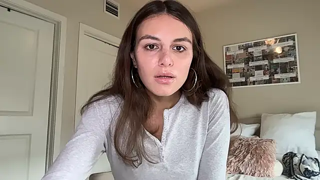 Snapshot of graciesmith27 chatting on April 2026 07:53:02 PM graciesmith27 online show from April 2026 07:53:02 PM