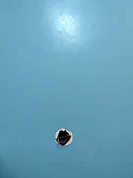 Snapshot of Leoni_G chatting on December 2025 06:08:02 AM Leoni G online show from December 2025 06:08:02 AM