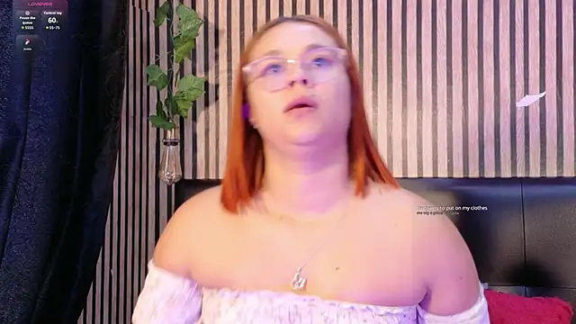 Snapshot of Sophie_new25 chatting on October 2025 12:40:02 PM Sophie new25 online show from October 2025 12:40:02 PM