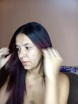 Snapshot of Alyne69PB chatting on September 2025 09:44:02 AM Alyne69PB online show from September 2025 09:44:02 AM