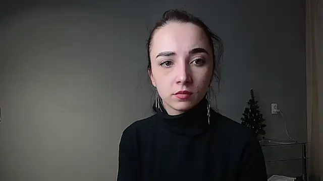 Eva Gloryy online show from January 2025 07:00:02 PM