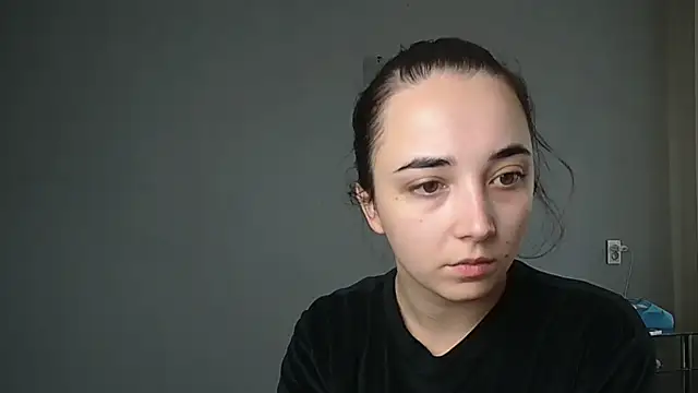 Snapshot of Eva_Gloryy chatting on November 2025 12:29:02 PM Eva Gloryy online show from November 2025 12:29:02 PM