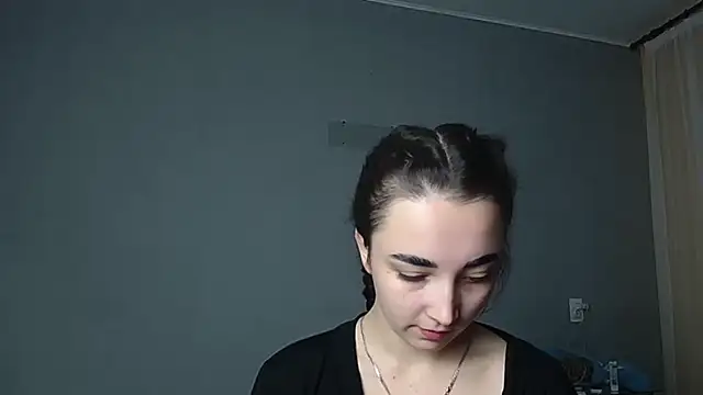 Snapshot of Eva_Gloryy chatting on December 2025 01:20:02 PM Eva Gloryy online show from December 2025 01:20:02 PM