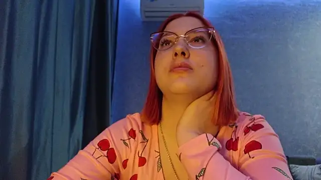 HotBrandyX online show from February 2026 04:17:01 PM