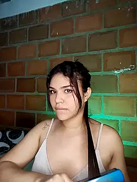 Snapshot of enid_greins chatting on October 2025 12:41:02 PM enid greins online show from October 2025 12:41:02 PM