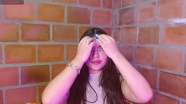 Snapshot of enid_greins chatting on November 2025 01:01:02 PM enid greins online show from November 2025 01:01:02 PM