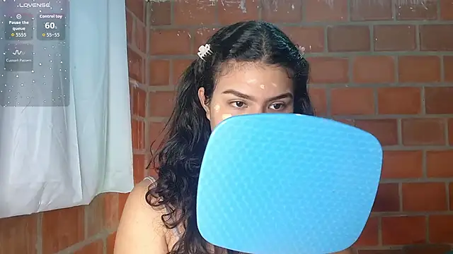 Snapshot of enid_greins chatting on November 2025 01:33:02 PM enid greins online show from November 2025 01:33:02 PM