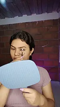 Snapshot of enid_greins chatting on December 2025 12:32:01 PM enid greins online show from December 2025 12:32:01 PM