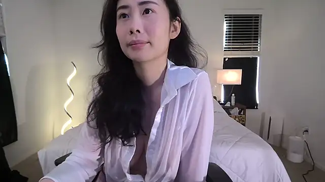 ha888we online show from March 2025 06:25:01 PM