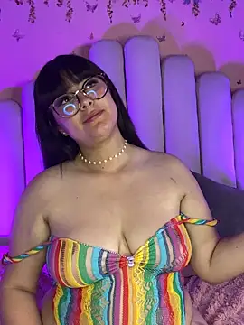 Snapshot of emmagh_ chatting on February 2025 01:24:02 AM emmagh online show from February 2025 01:24:02 AM